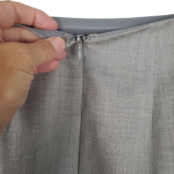 NWT Talbots Gray Pencil Skirt. 10. G0092 - Picture 7 of 13